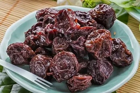 قیمت خرید آلو بخارا شوقانی عمده به صرفه و ارزان